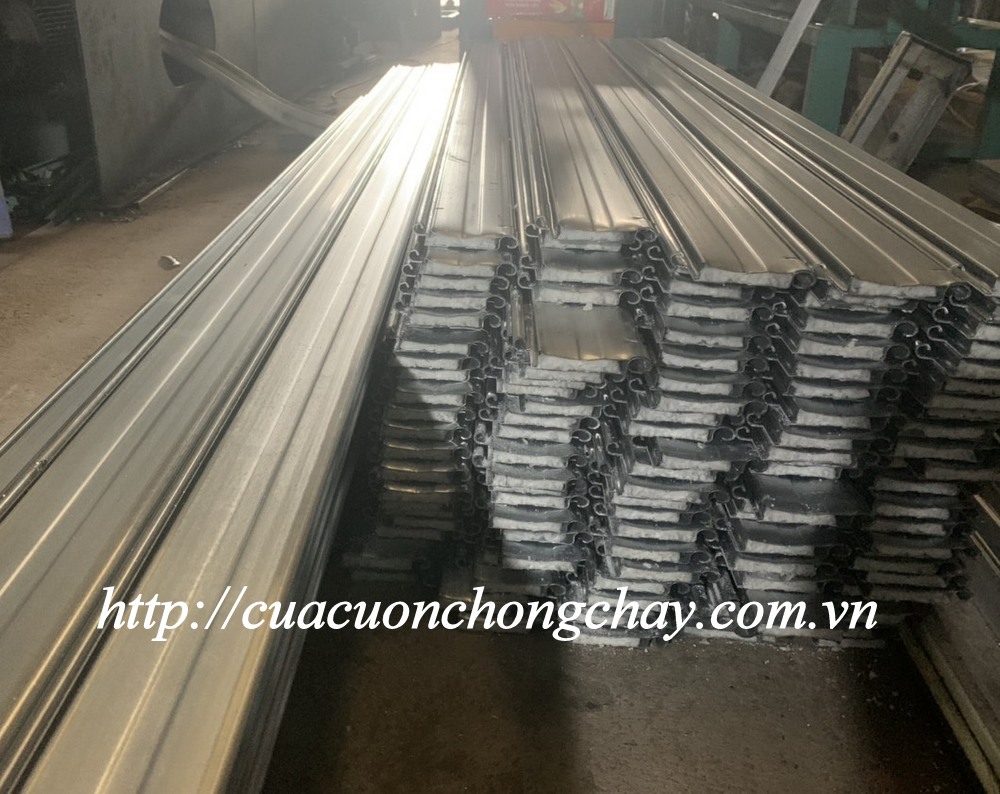 Cửa cuốn ngăn cháy 2 lớp