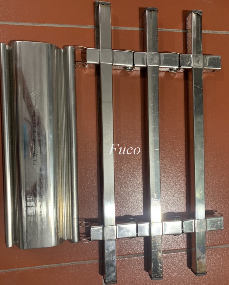 Cửa cuốn song ngang hộp 20x20, INOX 201 và INOX 304