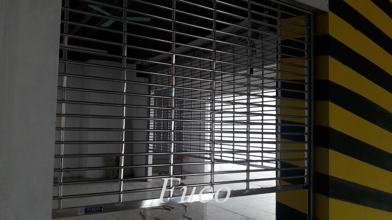 Cửa cuốn song ngang ống tròn 19 và phi 21, INOX 201 và INOX 304