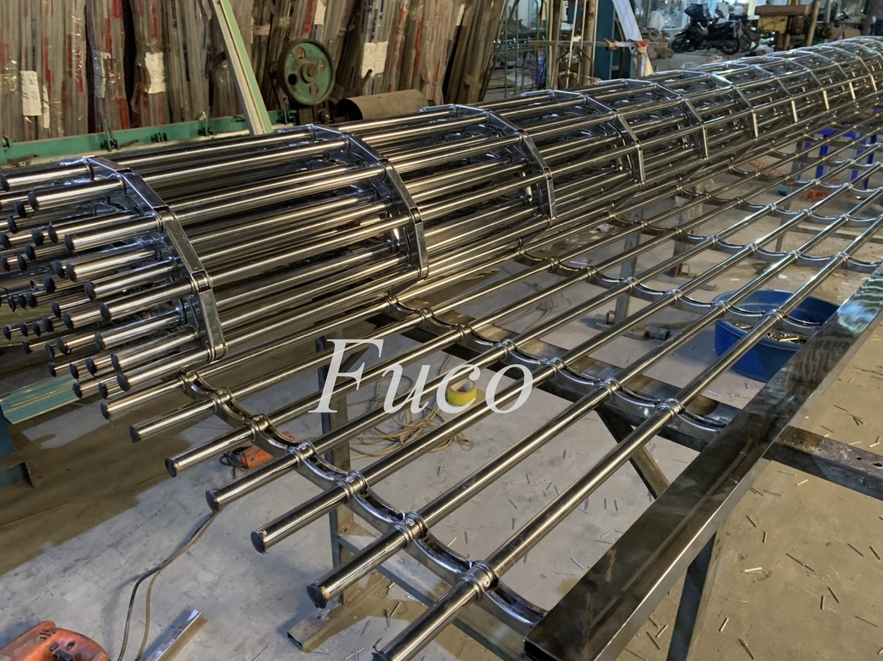 Cửa cuốn song ngang ống tròn 19 và phi 21, INOX 201 và INOX 304