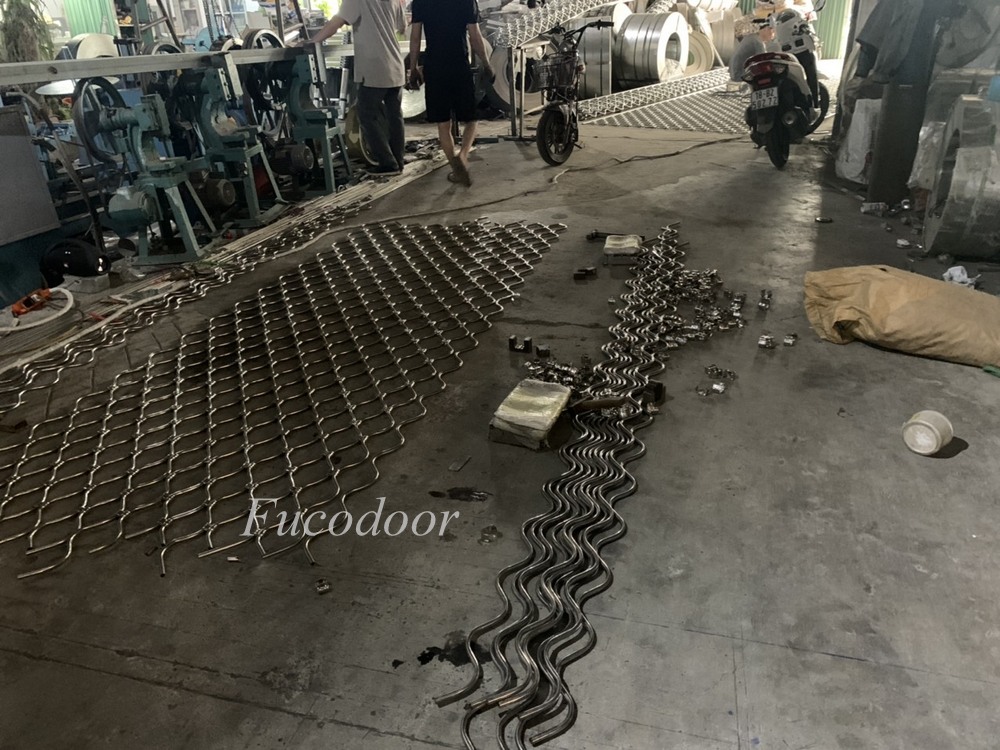 Báo giá cửa cuốn mắc võng (mắc cáo)