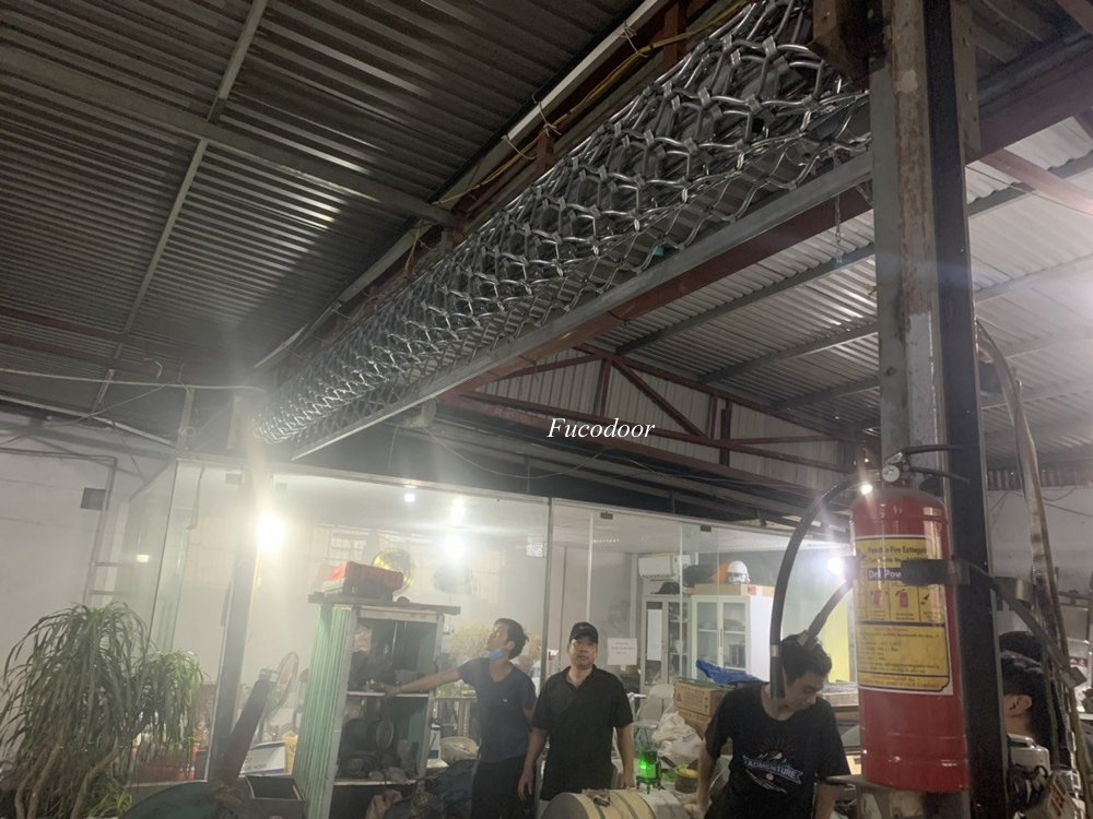 Cửa Cuốn Mắc Võng (Mắt Cáo), Cửa Cuốn Lưới Mắc Võng Sơn Tĩnh Điện