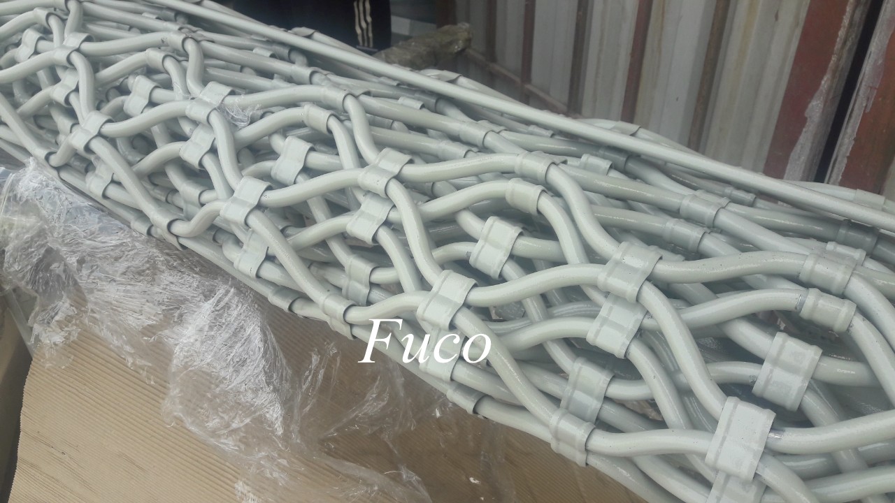 Cửa cuốn mắt võng sơn tĩnh điện 