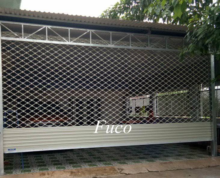 Cửa cuốn mắt võng sơn tĩnh điện và INOX 304