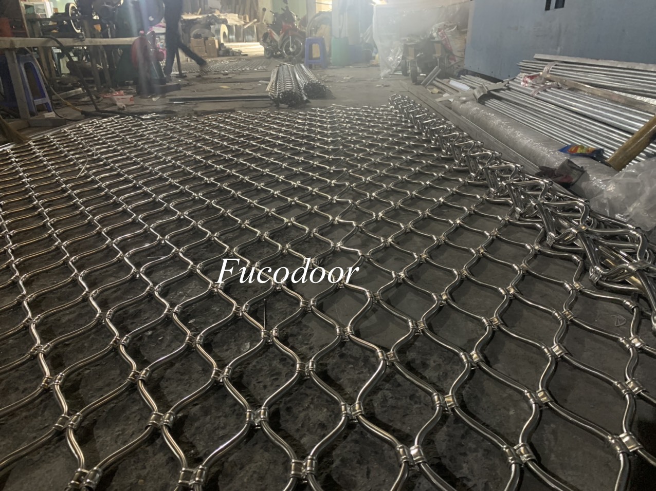 Cửa cuốn lưới , Cửa cuốn Mắt Lưới INOX