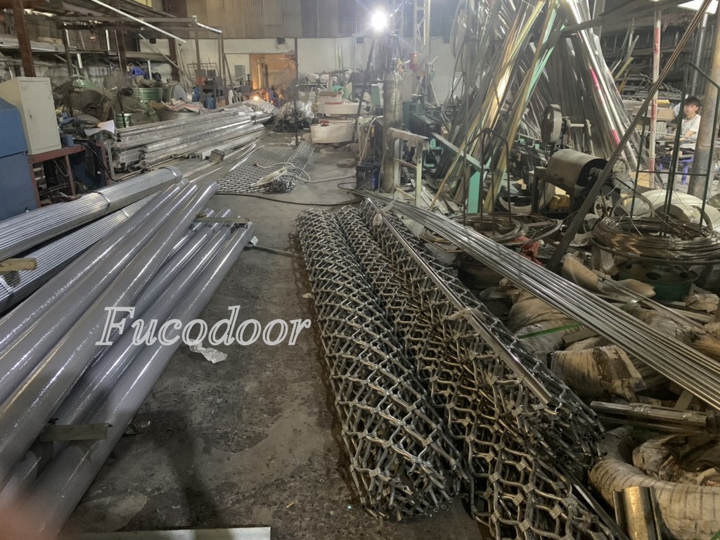 Cửa cuốn Mắt Võng tại Quảng Bình