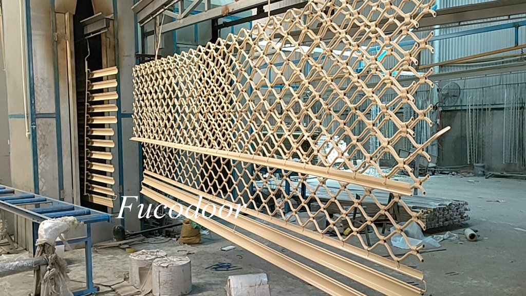 Cửa cuốn Mắt Võng tại ĐÀ LẠT, Lâm Đồng