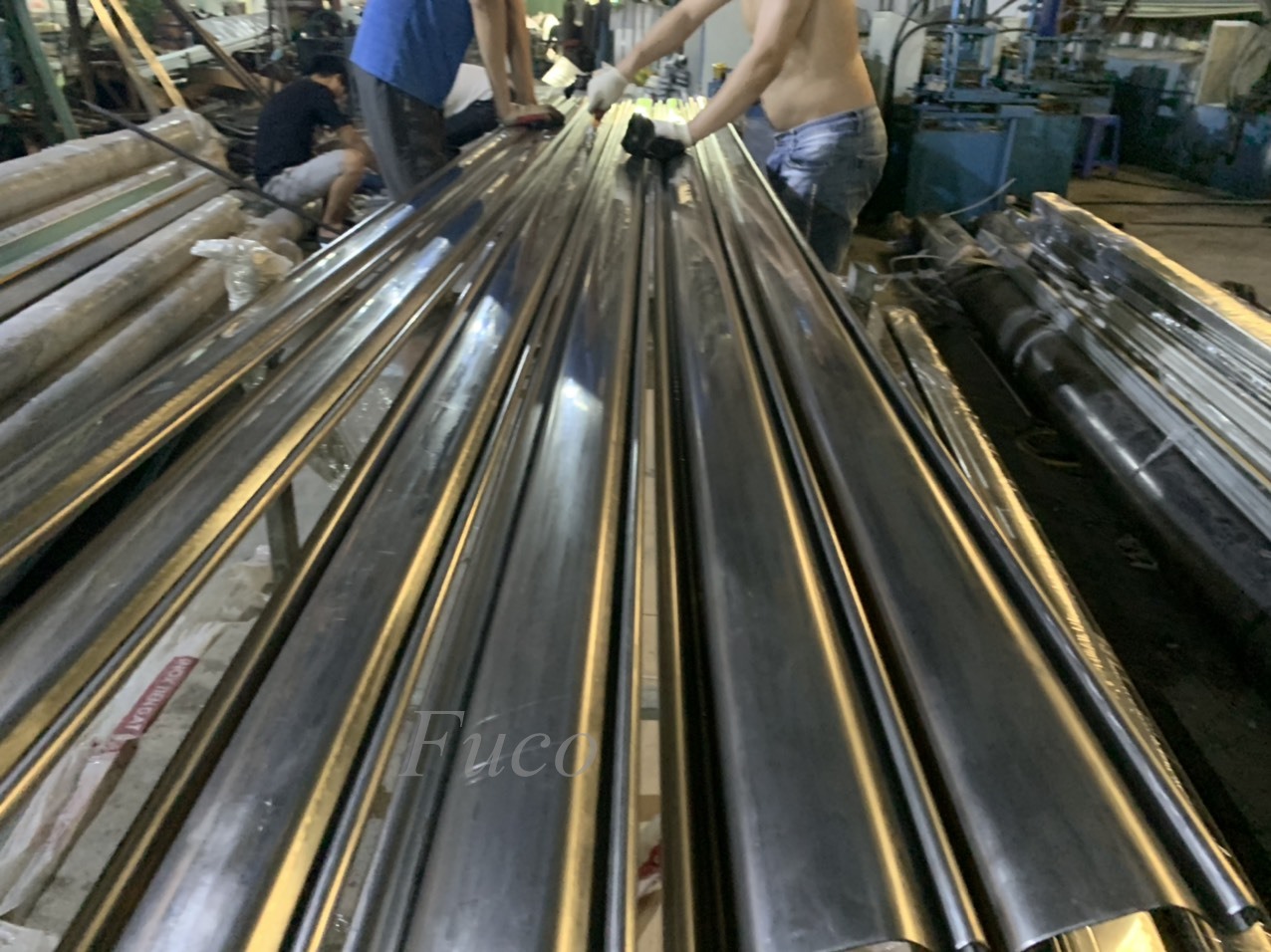 Các mẫu cửa nhà xưởng, cửa cuốn Siêu Trường Nhà Xưởng, cửa cuốn siêu trường loại ST100