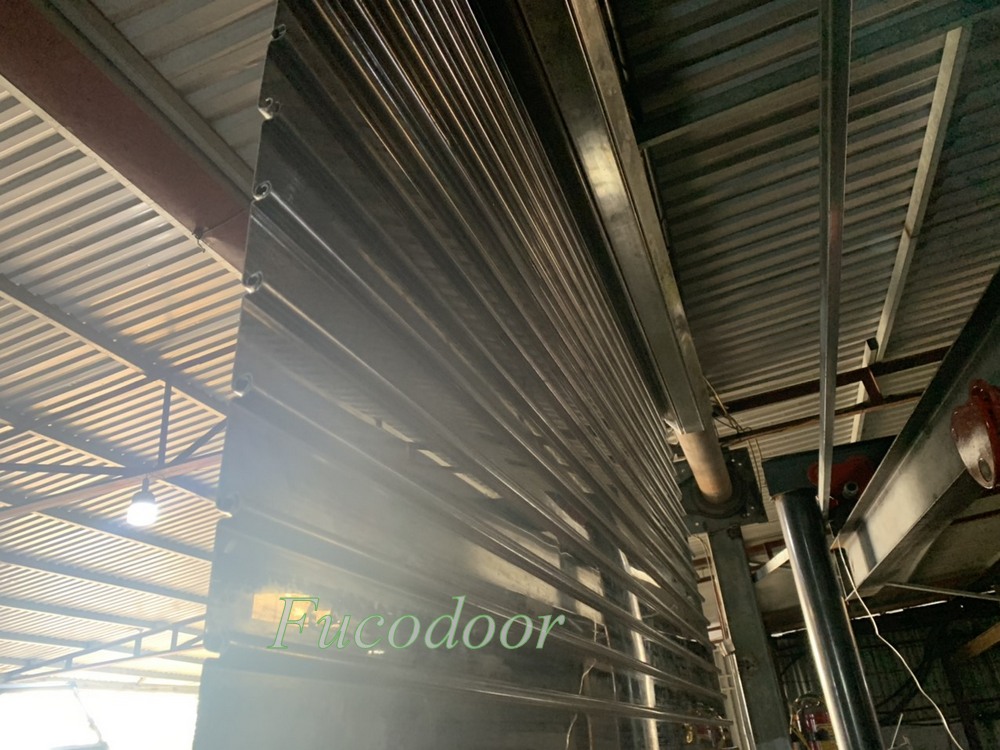Báo giá cửa cuốn siêu trường INOX