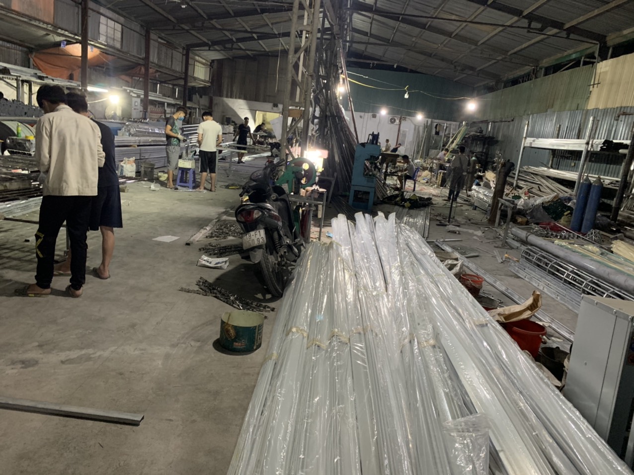 Cửa cuốn thép siêu trường cho nhà xưởng Công nghiệp