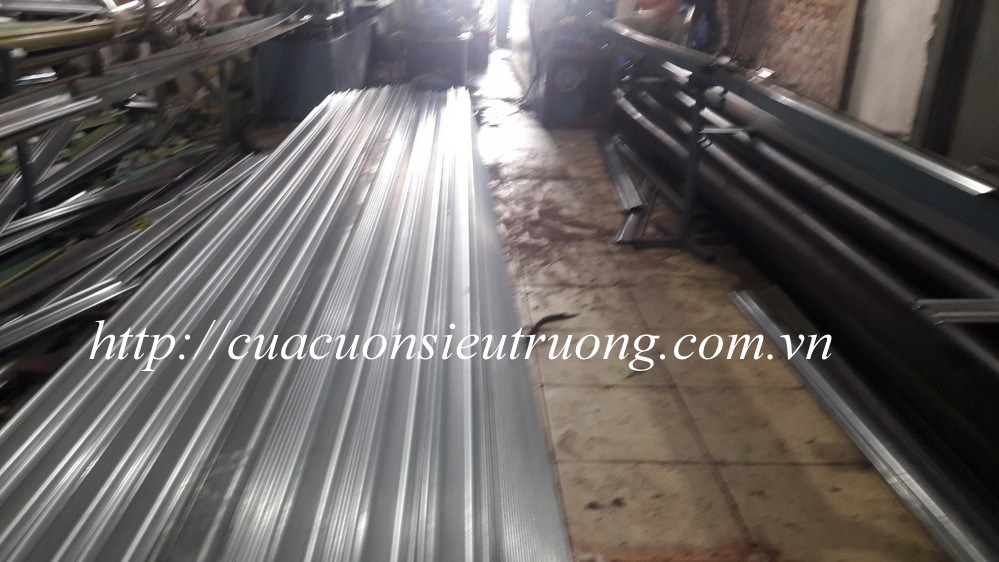 cửa cuốn rộng 12m đến 14m