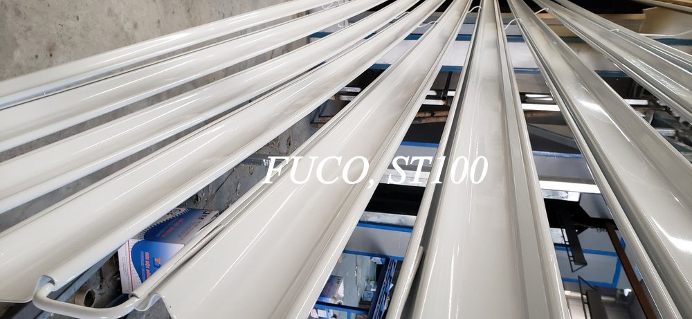 Cửa cuốn siêu trường ST100
