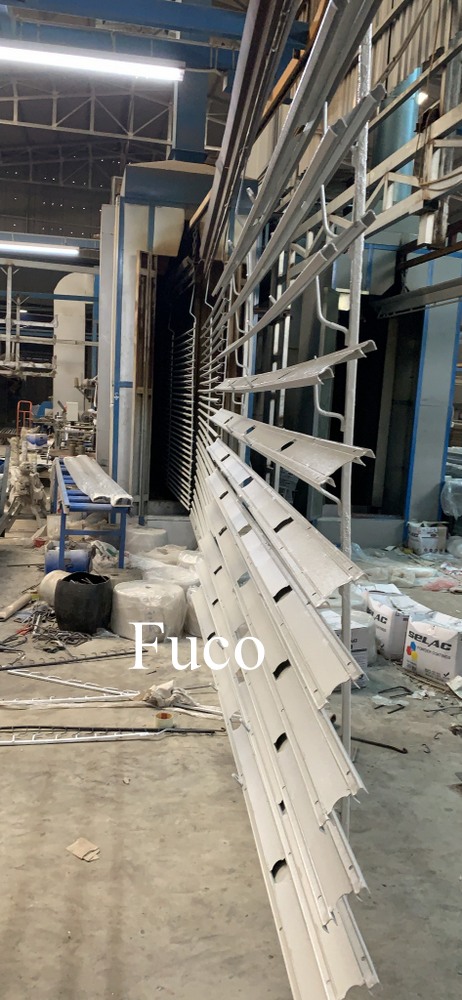 Cửa xếp U đúc sơn tĩnh điện 1.6ly, giá cửa sắt kéo việt nam. Giá cửa xếp